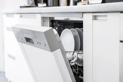 How does a dishwasher work?